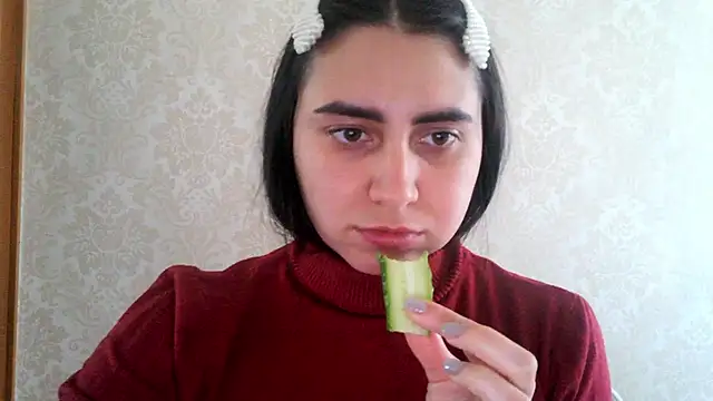 Snapshot of Kashtanka_ chatting on 20, 10, 2025 Kashtanka online show from 20, 10, 2025