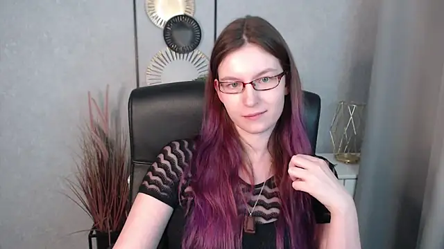 emmaxDelight online show from 15, 1, 2025