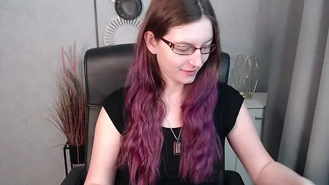 emmaxDelight online show from 22, 1, 2025