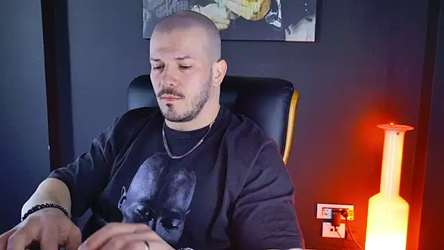 AngeloEric online show from 19, 1, 2025