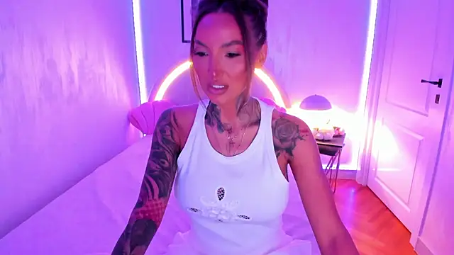 NatalyThorn88 online show from 27, 7, 2026