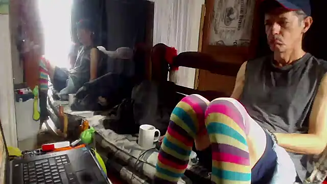 laye19 online show from 15, 11, 2025