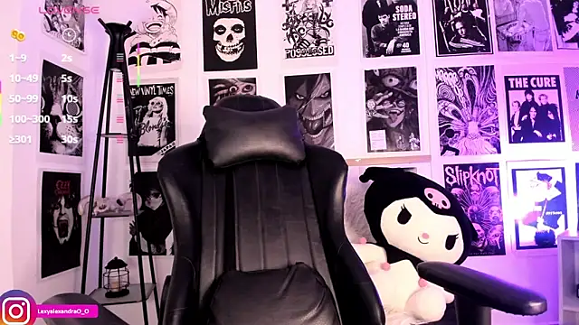 Lexyjoycce online show from 7, 11, 2025