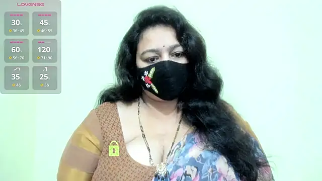 neelu-hoty online show from 23, 7, 2026