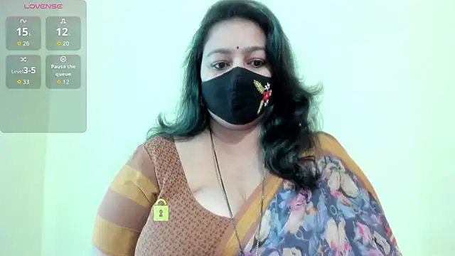 neelu-hoty online show from 6, 8, 2026