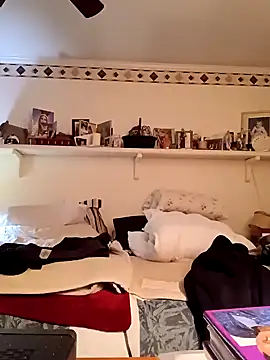 Snapshot of Hand69someguy chatting on 4, 12, 2024 Hand69someguy online show from 4, 12, 2024