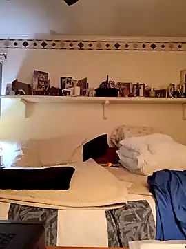 Snapshot of Hand69someguy chatting on 13, 12, 2024 Hand69someguy online show from 13, 12, 2024