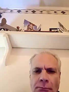 Snapshot of Hand69someguy chatting on 14, 12, 2024 Hand69someguy online show from 14, 12, 2024