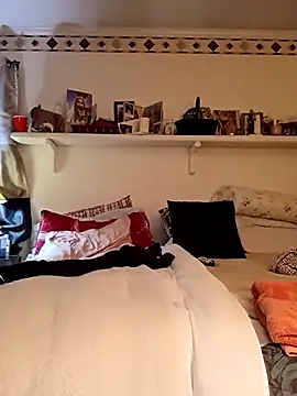 Snapshot of Hand69someguy chatting on 8, 3, 2025 Hand69someguy online show from 8, 3, 2025