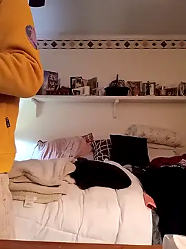 Snapshot of Hand69someguy chatting on 21, 3, 2025 Hand69someguy online show from 21, 3, 2025