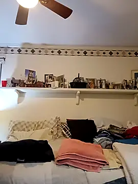 Snapshot of Hand69someguy chatting on 2, 10, 2025 Hand69someguy online show from 2, 10, 2025