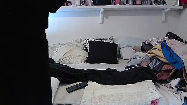 Snapshot of Hand69someguy chatting on 18, 10, 2025 Hand69someguy online show from 18, 10, 2025