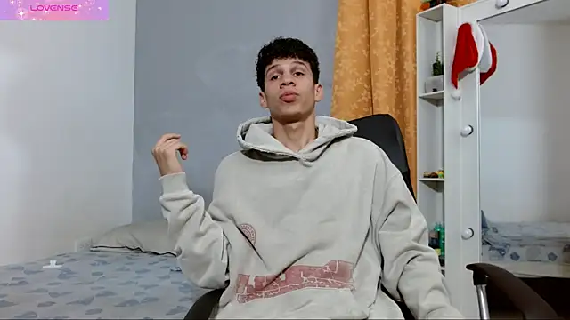 Snapshot of jeff_ross chatting on 24, 2, 2025 jeff ross online show from 24, 2, 2025