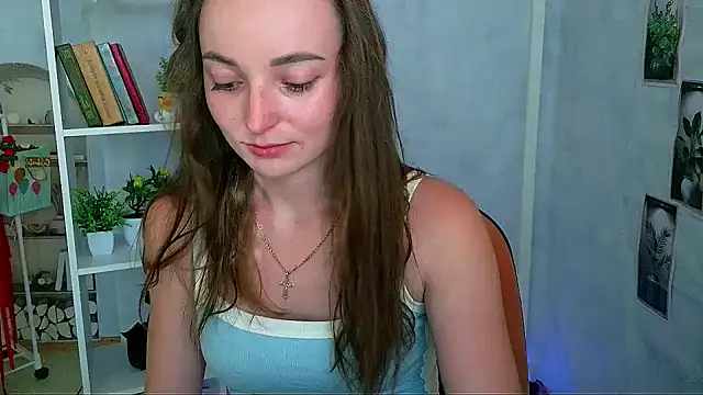  Barbie Kiss  online show from 13, 7, 2026