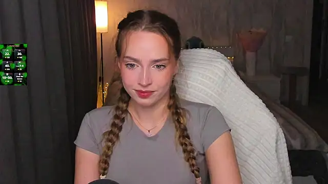 Snapshot of YaraKroft_ chatting on 26, 7, 2026 YaraKroft online show from 26, 7, 2026
