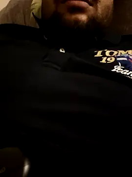 yourdreamman0705 online show from 19, 1, 2025