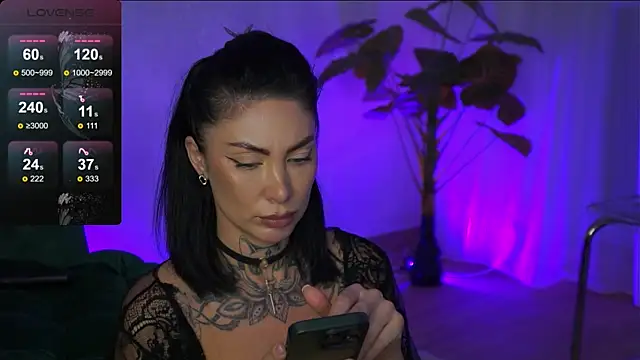 Snapshot of angelinaRae chatting on 11, 12, 2024 angelinaRae online show from 11, 12, 2024