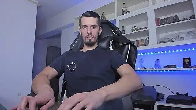 ToddClaytonn online show from 8, 12, 2024