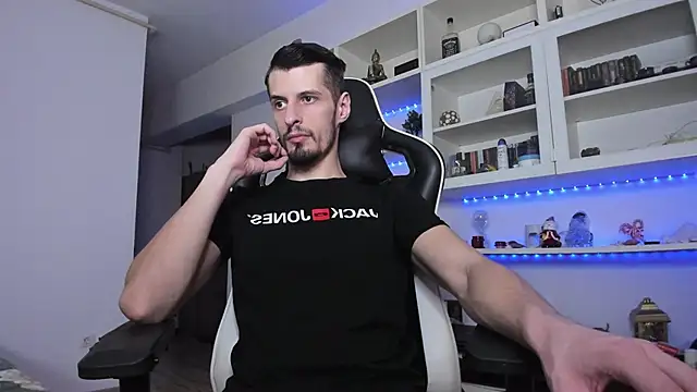 ToddClaytonn online show from 25, 2, 2025