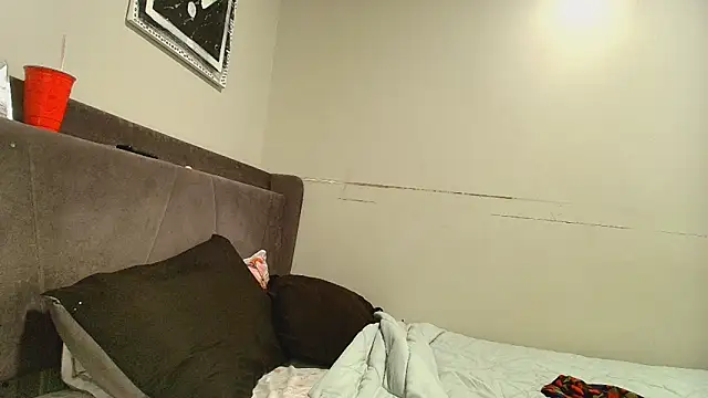 Snapshot of Naomiruty chatting on 29, 10, 2025 Naomiruty online show from 29, 10, 2025