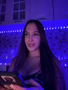 EricaWalls online show from 19, 12, 2024