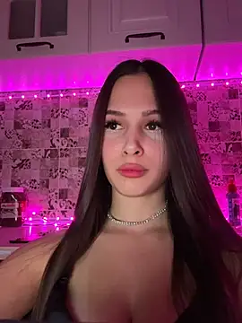 EricaWalls online show from 14, 2, 2025