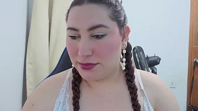 catalina boobs online show from 30, 4, 2026