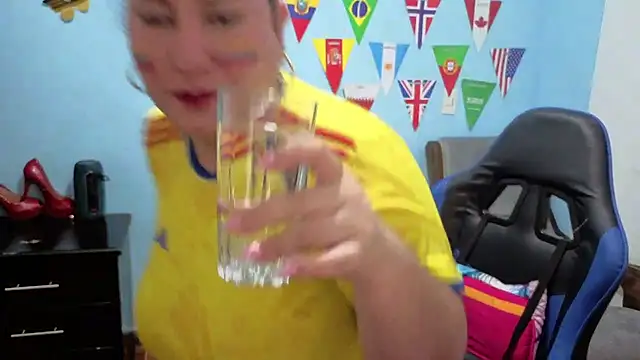 catalina boobs online show from 7, 7, 2026