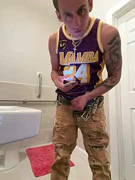 PeytonJohnn online show from 10, 3, 2026