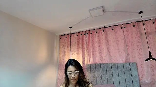 VioletaScott  online show from 21, 12, 2024