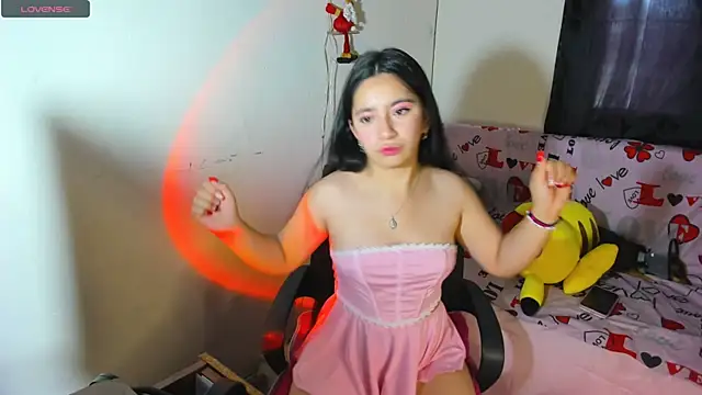 litle mily  online show from 4, 12, 2024