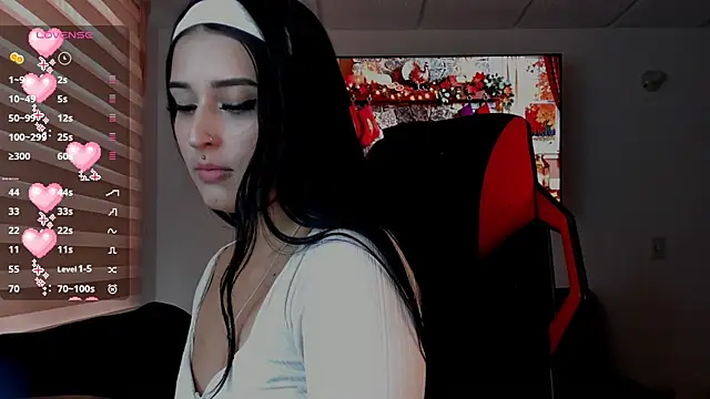 Charlotte greys online show from 7, 11, 2025