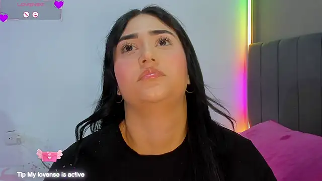 curvy jhacky online show from 25, 5, 2026