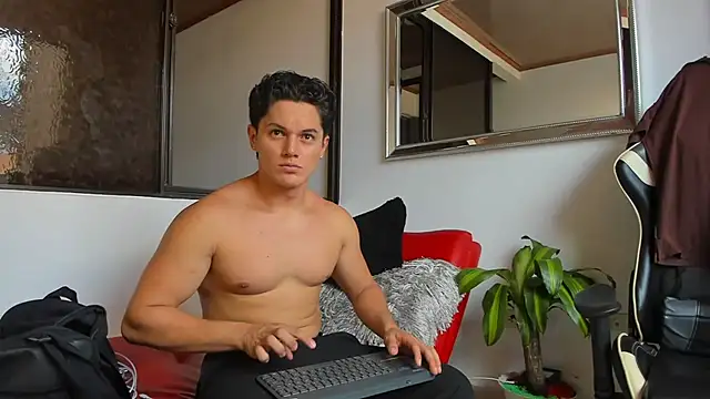 julian wallace online show from 9, 5, 2026