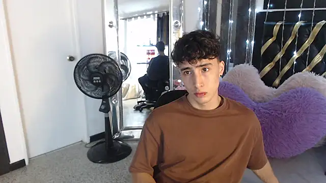 gojo satoru 18 online show from 20, 3, 2025