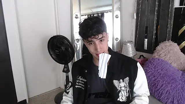 gojo satoru 18 online show from 21, 3, 2025