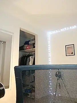 Snapshot of helena_smith chatting on 6, 12, 2024 helena smith online show from 6, 12, 2024