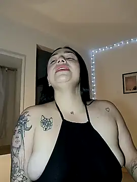 Snapshot of helena_smith chatting on 21, 12, 2024 helena smith online show from 21, 12, 2024