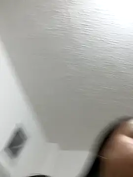 Snapshot of helena_smith chatting on 14, 2, 2025 helena smith online show from 14, 2, 2025