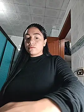 Snapshot of helena_smith chatting on 5, 2, 2026 helena smith online show from 5, 2, 2026