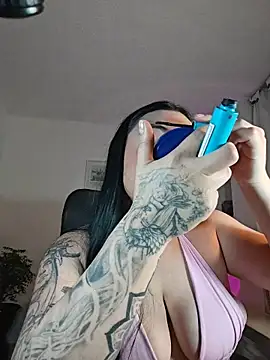 Snapshot of helena_smith chatting on 24, 2, 2026 helena smith online show from 24, 2, 2026