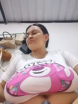 Horny-Mommy-Dirty online show from 1, 8, 2026