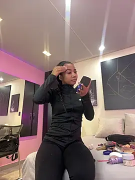 GabrielaLugo online show from 6, 2, 2026