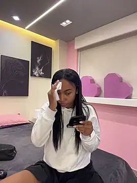 Snapshot of GabrielaLugo chatting on 12, 6, 2026 GabrielaLugo online show from 12, 6, 2026