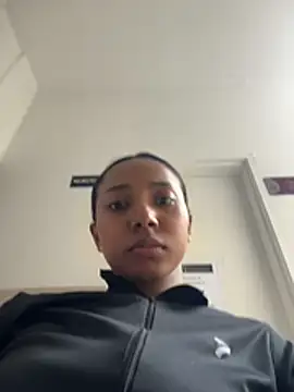Snapshot of GabrielaLugo chatting on 18, 6, 2026 GabrielaLugo online show from 18, 6, 2026