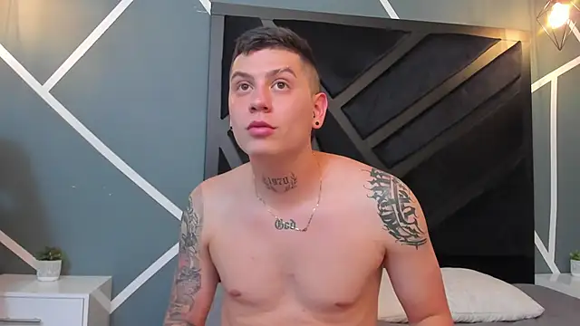 Snapshot of Yeiko_Romero_ chatting on 11, 1, 2025 Yeiko Romero  online show from 11, 1, 2025