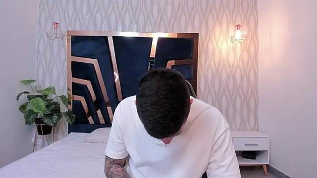 Snapshot of Yeiko_Romero_ chatting on 17, 2, 2025 Yeiko Romero  online show from 17, 2, 2025