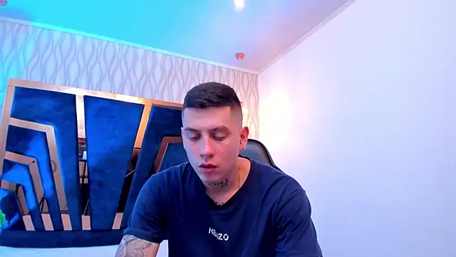 Snapshot of Yeiko_Romero_ chatting on 14, 3, 2025 Yeiko Romero  online show from 14, 3, 2025