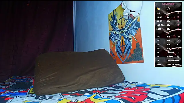 Thomass00 online show from 6, 11, 2025