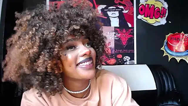 TIFFANYYSTAR online show from 25, 2, 2025